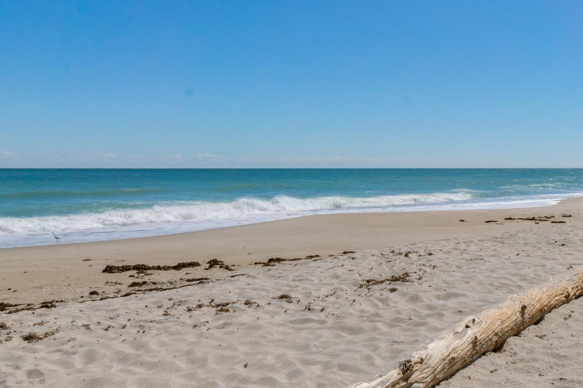 Tuckaway Shores Resort Melbourne Bagian luar foto