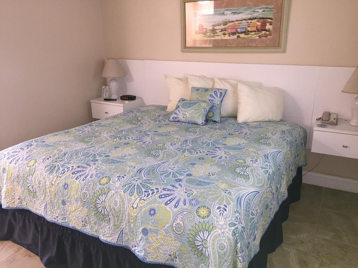 Tuckaway Shores Resort Melbourne Bagian luar foto