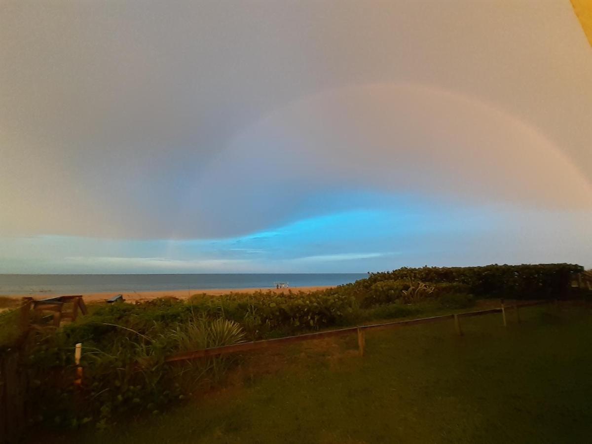 Tuckaway Shores Resort Melbourne Bagian luar foto
